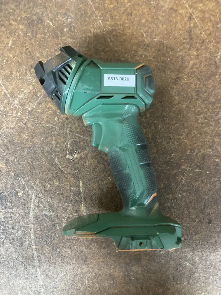 AEG 18V LED Torch Painted Green Image 1++