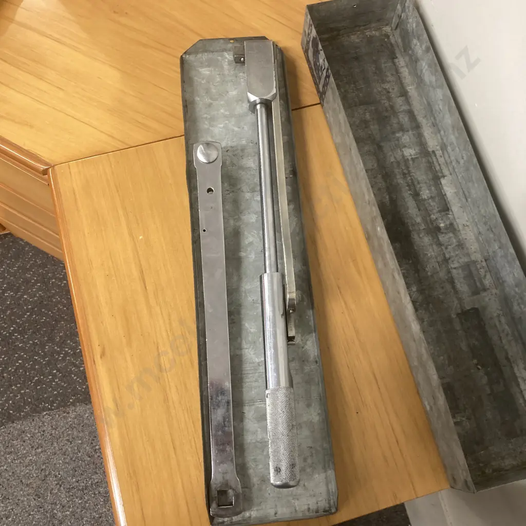 Warren & Brown Dual Signal Tension Wrench, 1959, 1967 Manuals, Reasor (USA) Model-E Exact Tension Torque Wrench Etc Image 1++