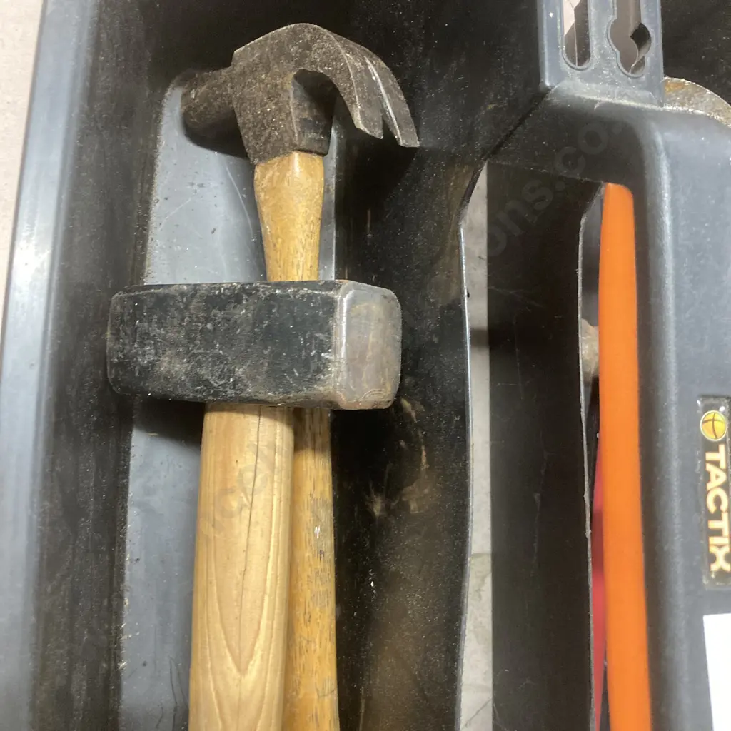 Tactix Tool Caddy With Five Hammers Image 1++