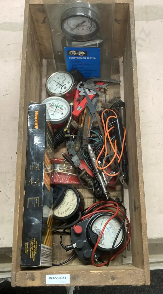 Vintage Box & Electrical Items, USA 627 Starter Current Gauge, Compression Tester, Digital Calipers, Assorted Gauges Etc Image 1++