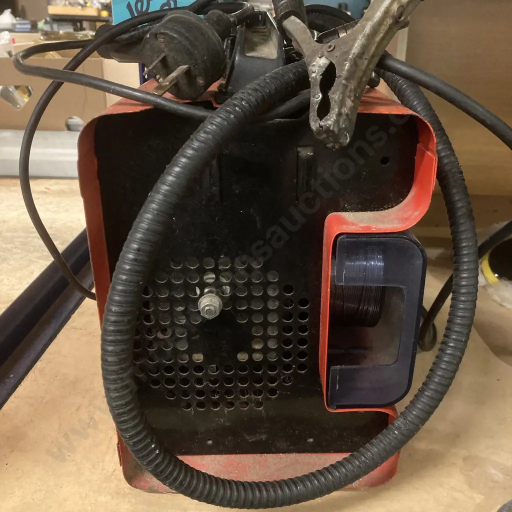 Telwin Maxima101 Mig Welder, 220V 50/60Hz Image 1++