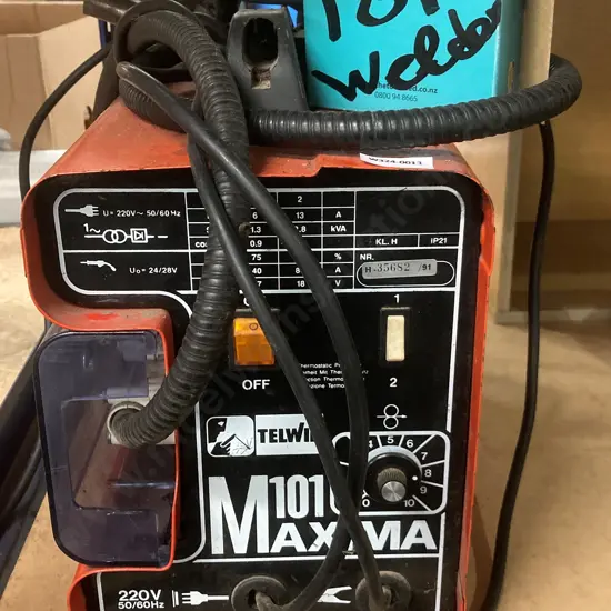 Telwin Maxima101 Mig Welder, 220V 50/60Hz
