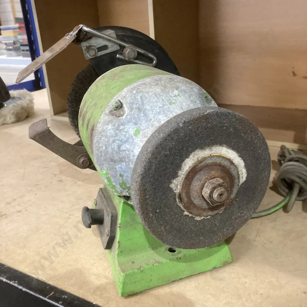 Lot of Two Bench Grinders Image 1++