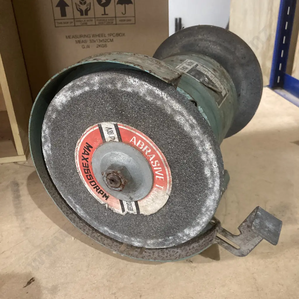 Lot of Two Bench Grinders Image 1++