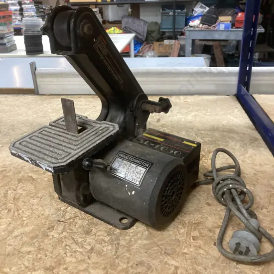 Sanding Machine - 1" x 30" Belt Sander, Model SB-1030
