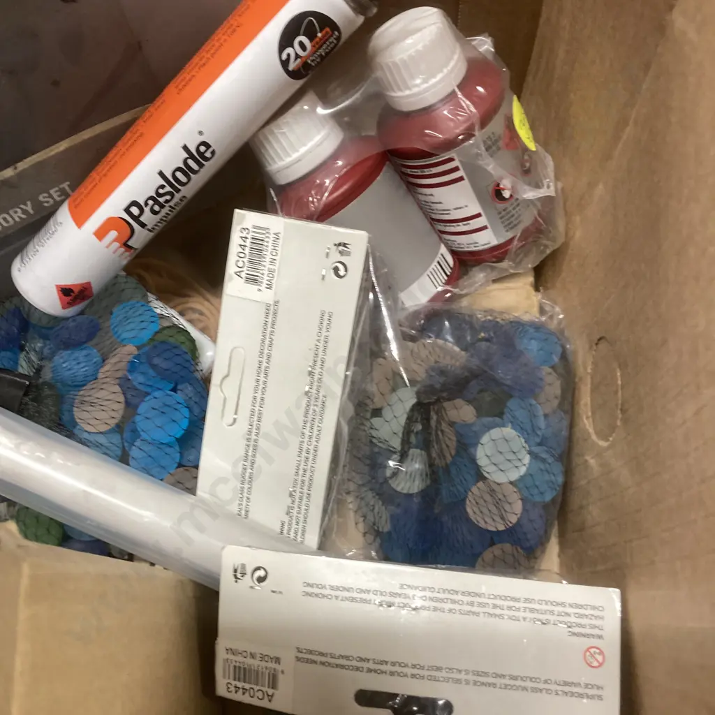 Box Lot Craftright 13Pce MFT Accessory Set, 3M Adhesive Black Foam Rings (Dia58mm), Paslode Gas, Glass Nuggets Etc Image 1++