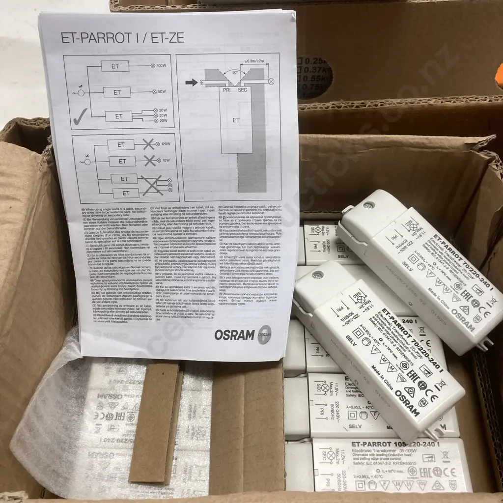 Box Lot Electrical Sundries, Assorted ET-Parrot 70/220-240 I Transformers Image 1++