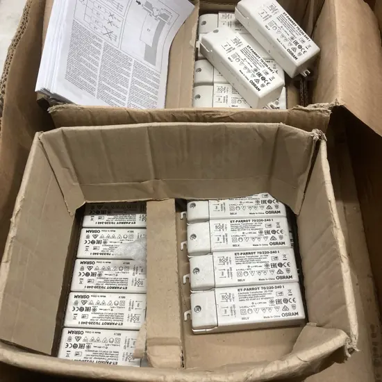 Box Lot Electrical Sundries, Assorted ET-Parrot 70/220-240 I Transformers