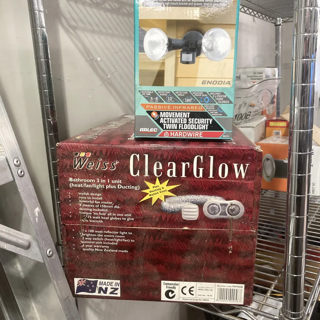 Lot of Arlec Twin Floodlight, Weiss ClearGlow Bathroom 3in1 Unit, Assorted Downlights & Light Bulbs Image 1++