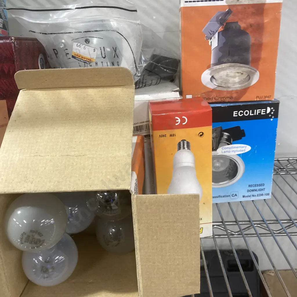 Lot of Arlec Twin Floodlight, Weiss ClearGlow Bathroom 3in1 Unit, Assorted Downlights & Light Bulbs Image 1++