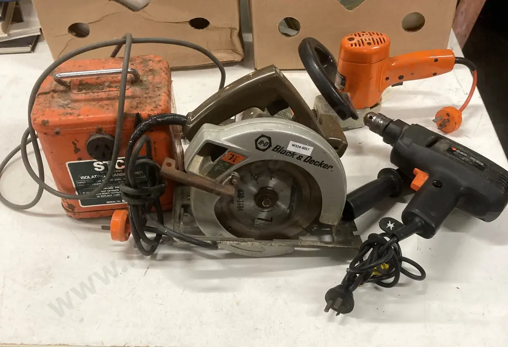 Black & Decker 7 1/4" Circular Saw, 450W Drill, Hedge Trimmer & STC Isolating Transformer Image 1++
