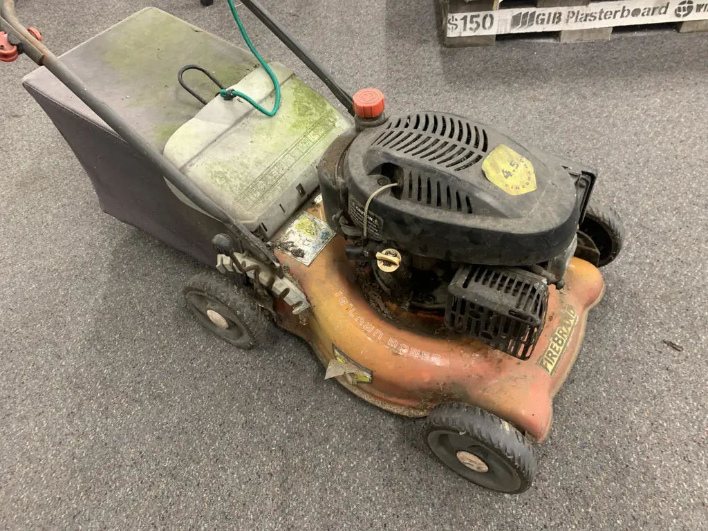Vintage Firebrand Lawnmower With Catcher (AF) Image 1++