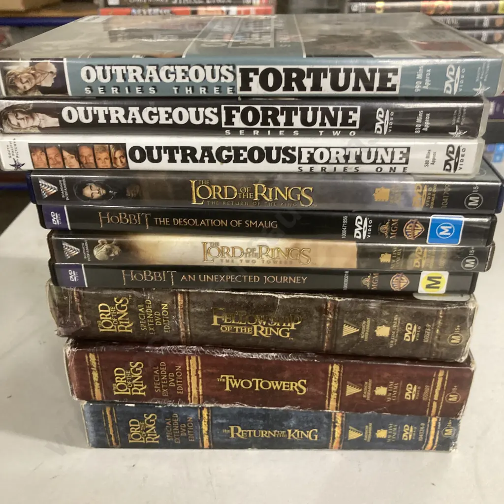 Lot of 10 DVDs, Assorted Lord Of The Rings & Outrageous Fortune Image 1++