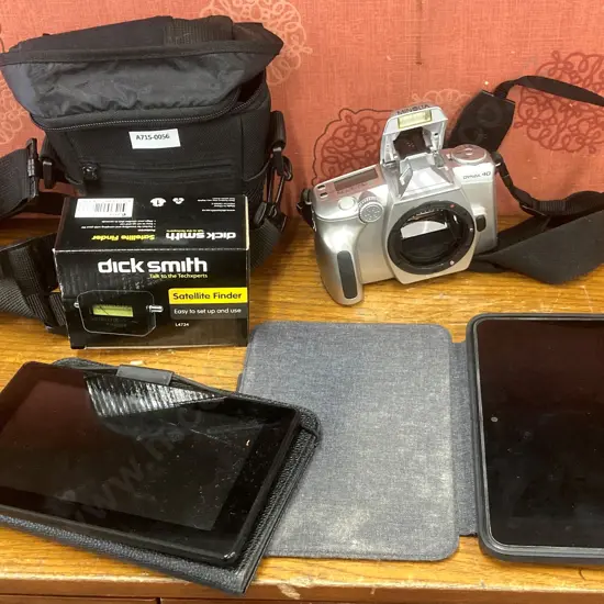 Vintage Minolta Dynax 40 SLR Camera Body, Camera Case, Dick Smith Satellite Finder, Amazon Kindle & Nextbook (No Leads)