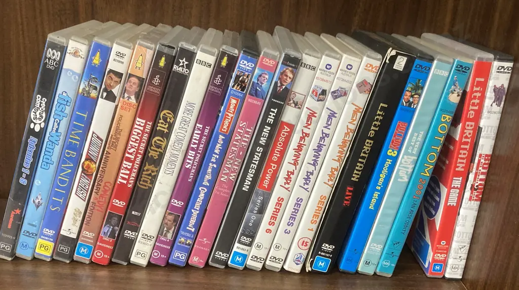 Lot of  22 DVDs, Bottom, Little Britain, Men Behaving Badly, New Statesman, Secret Policemans Ball, Monty Python Etc Image 1++