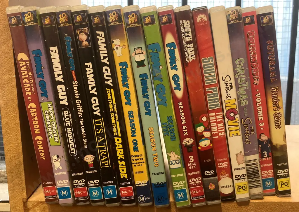 Lot of 16 DVDs, Futurama, American Dad, Family Guy, South Park, Seth McFarlane Etc Image 1++
