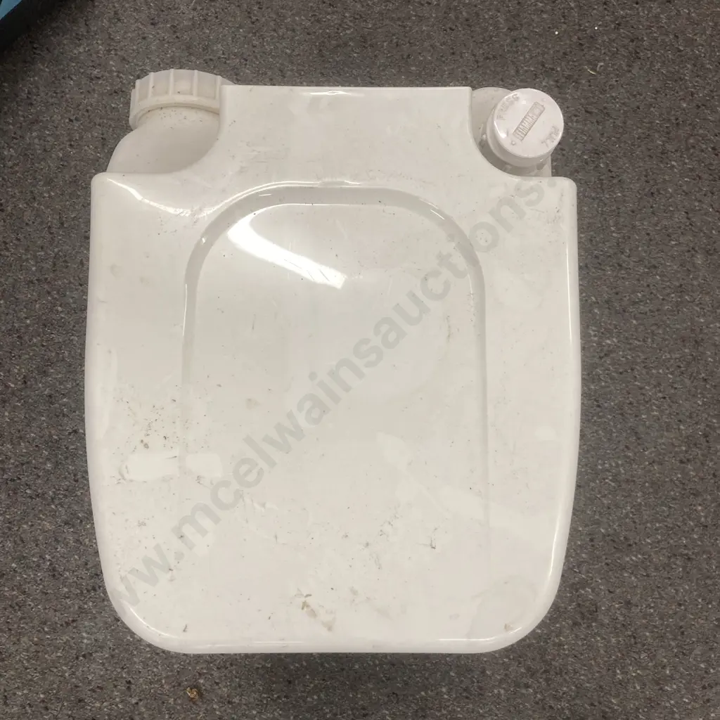 Fiamma Bi-Pot 39 Portable Toilet Image 1++