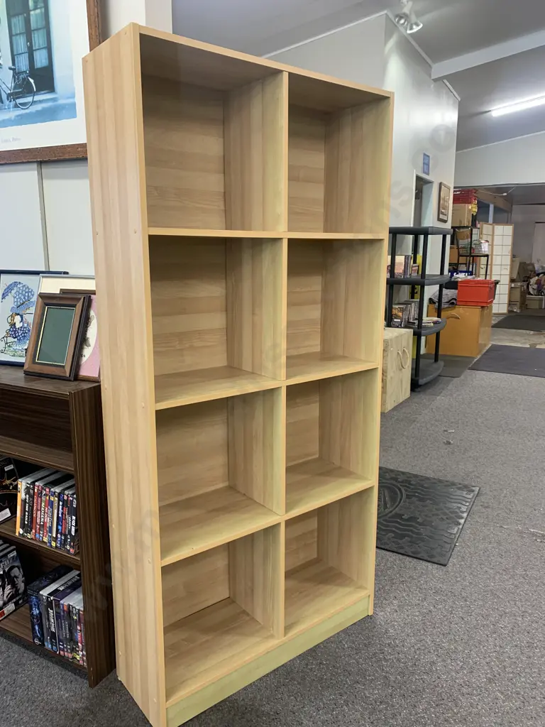 Rimu Effect 8 Cubicle Storage Unit, H173 W83 D30cm Image 1++