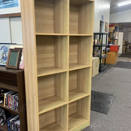 Rimu Effect 8 Cubicle Storage Unit, H173 W83 D30cm