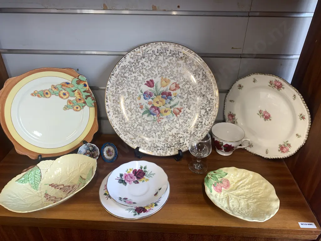 Assortment of China Items Including Royal Albert, Carltonware, Royal Worcester Etc Image 1++