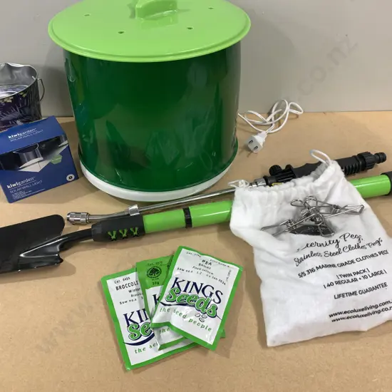 Extendable Garden Shovel, Stainless Steel Eternity Pegs, Seed Packets Etc