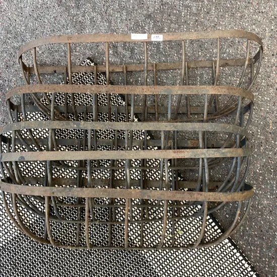 Rustic Wire Wall Hanging Planters x 5