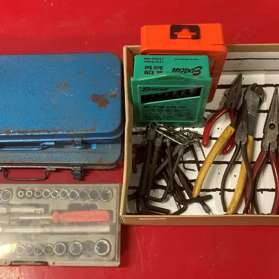 Box Lot Allen Keys, Pliers, Eva Cut Drill Bits, With 3 Part Socket Sets