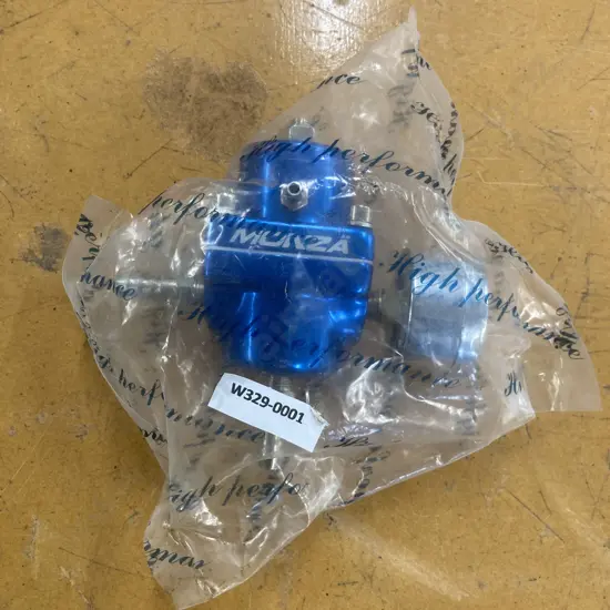 New Monza Fuel Pressure Regulator With Gauge