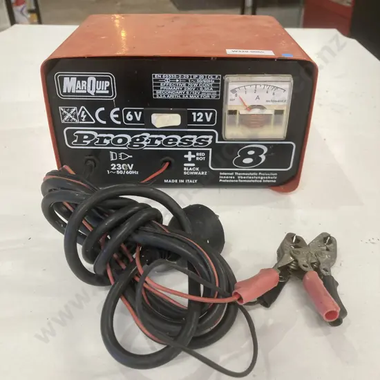 MarQuip Progress 8 6V/12V Battery Charger