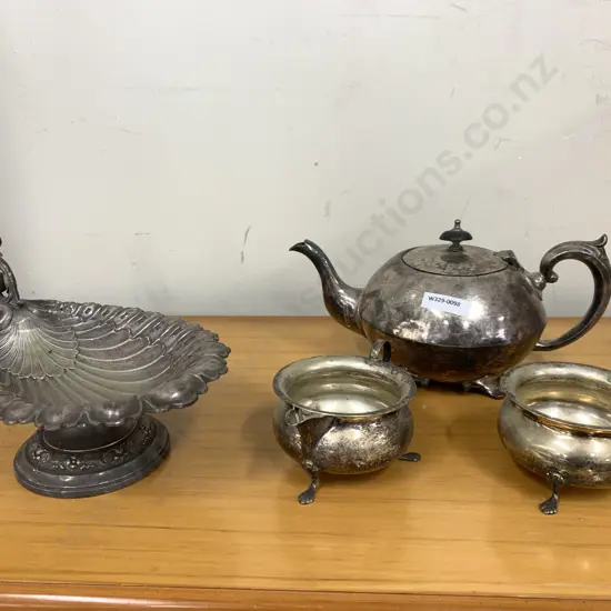 Assortment of Silverware