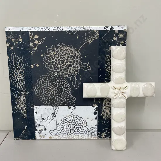 Large Stargres Italian Tile 30cm square with Jennifer Broad Cross