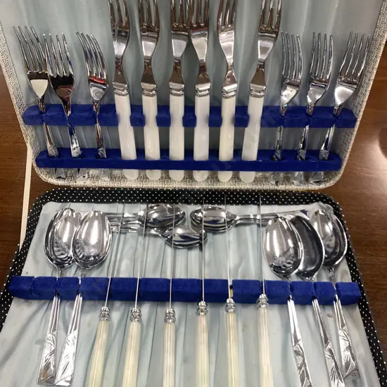 Vintage Boxed Sheffield Cutlery Set With Mother of Pearl Handles