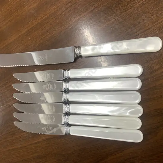 Vintage Sheffield Steak Knives & Rodd Bread Knife