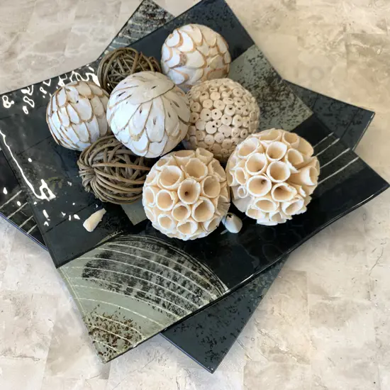 Patterned Square Glass Platters With Decorative Balls