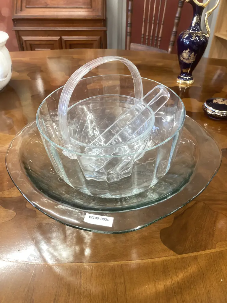 Glass Bowls x 2 With Ice Bucket Image 1++