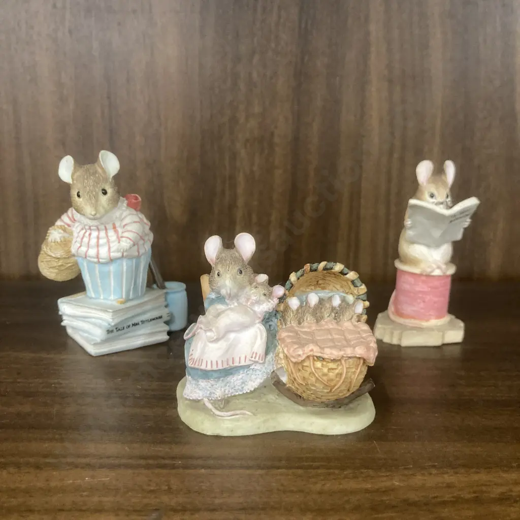 The World Of Beatrix Potter Hunca Munca, Mrs Tittlemouse, Tailor Of Gloucester Figurines Image 1++