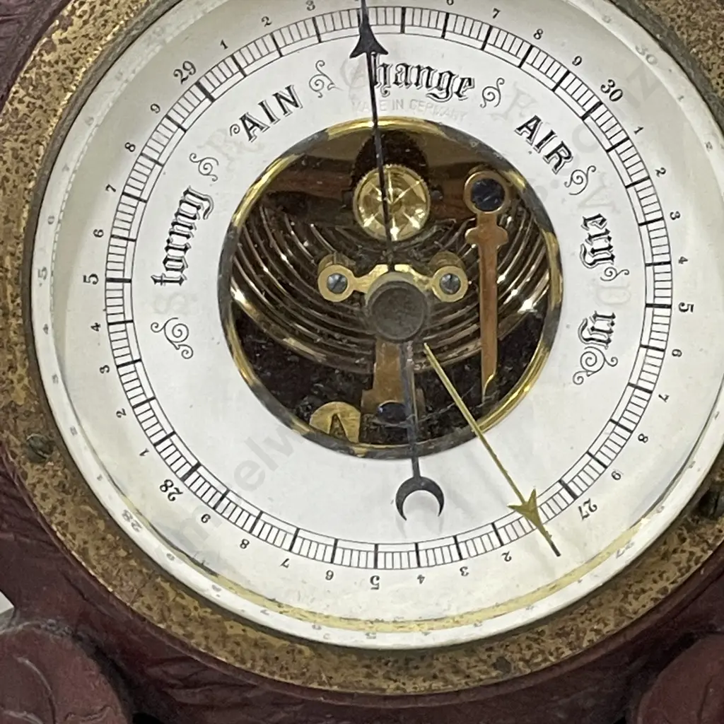 Antique Barometer. Carved Wooden Oak Leaf Frame. H49cm W26cm Image 1++