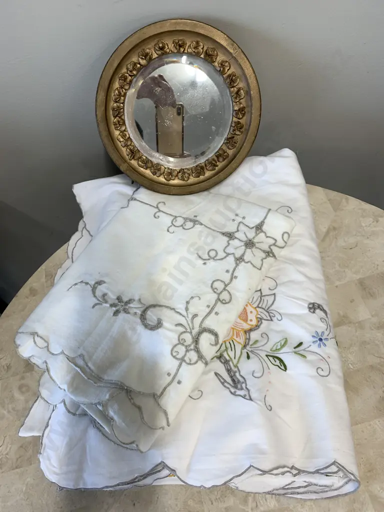Vintage Table Linen & Round Gilt Mirror Plate, Bevelled Edge, Dia23cm Image 1++