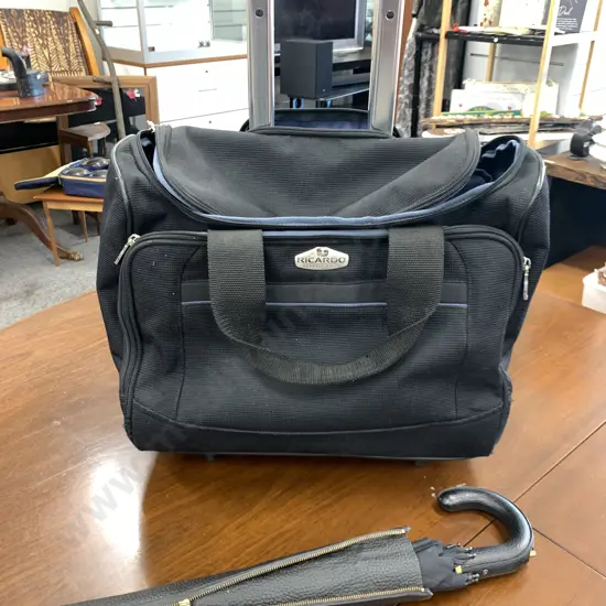 Ricardo Beverly Hills Mobile Travel bag With Black Umbrella In Case