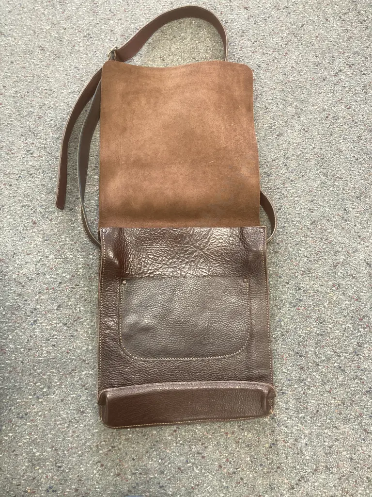 As New Barkers Brown Leather Messenger Bag, 35 x 30cm Image 1++