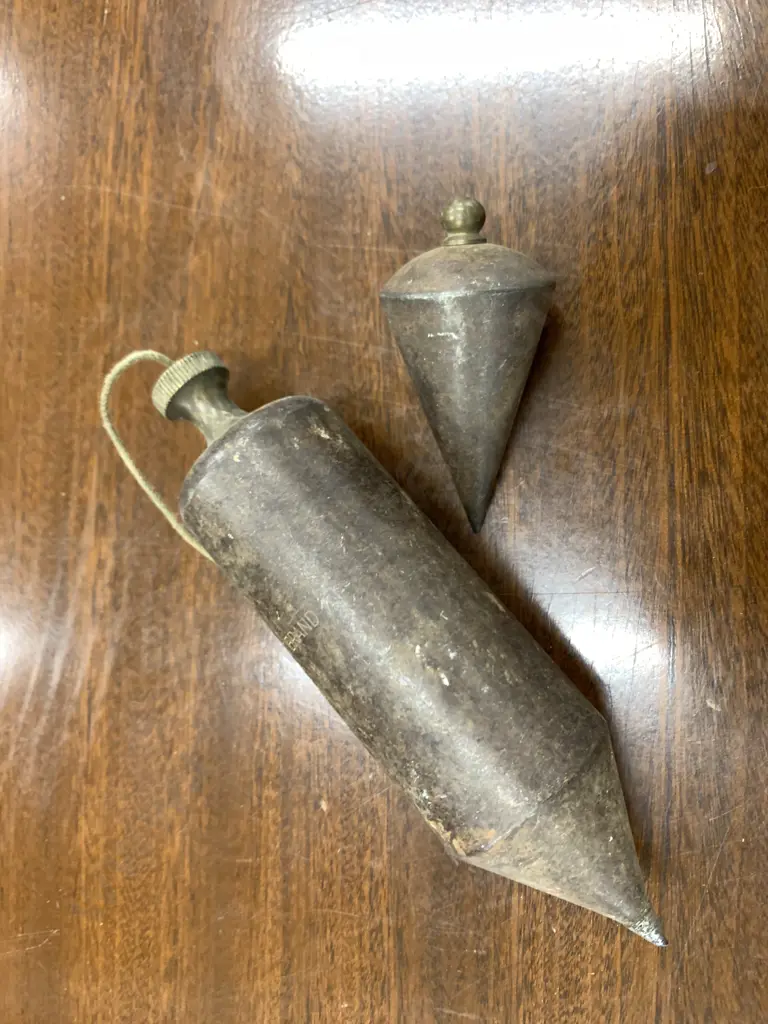 Pair of Vintage Plumb Bobs, 17 & 8cm Image 1++