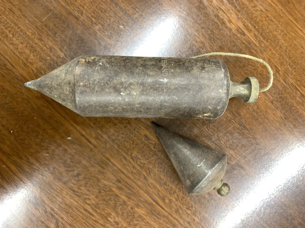 Pair of Vintage Plumb Bobs, 17 & 8cm Image 1++