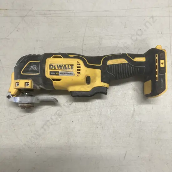 DeWalt DCS355-XE 18V Brushless Oscillating Multi-Tool Skin