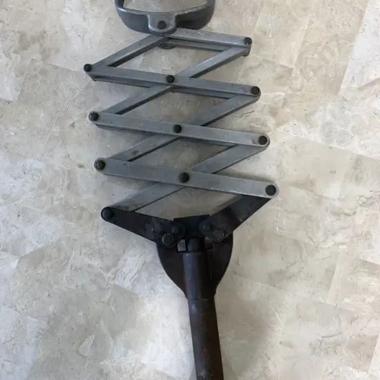 Vintage 'Tucker Fasteners Ltd'  Lazy Tong Riveters