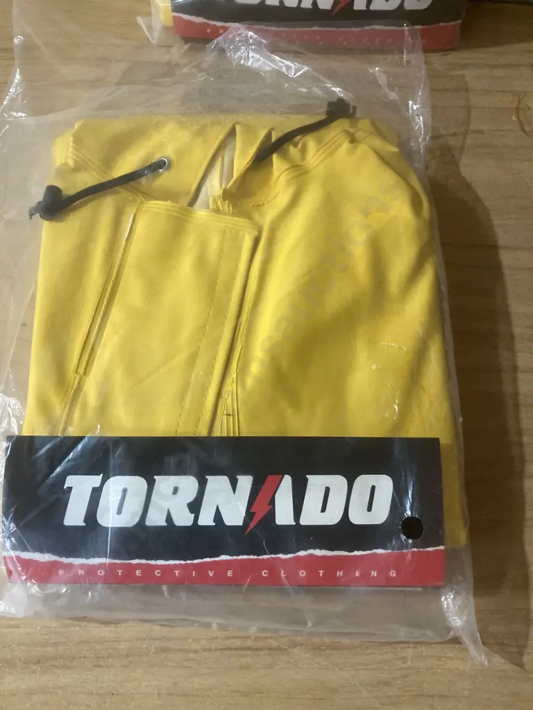 Lot of 922 Hi Viz Winter Jerkin, Tornado Coveralls, Sz 2XL & Sz L PVC Trousers Image 1++