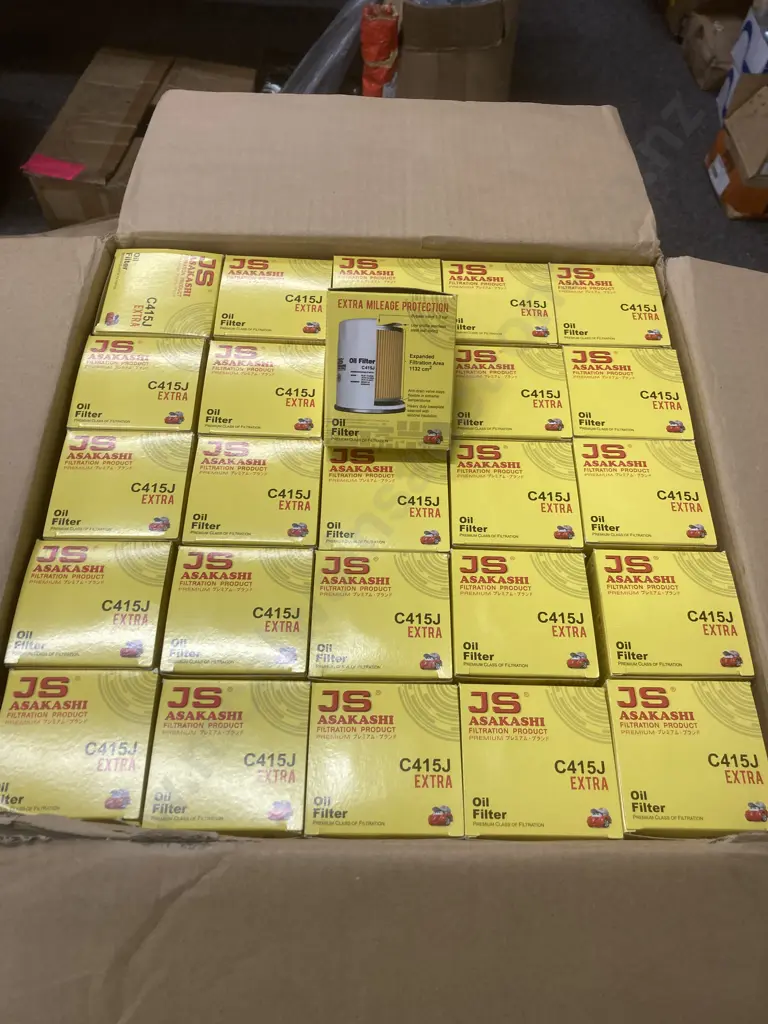 Box of 50 Asakashi JS#C415J Oil Filters (Spin On) Image 1++