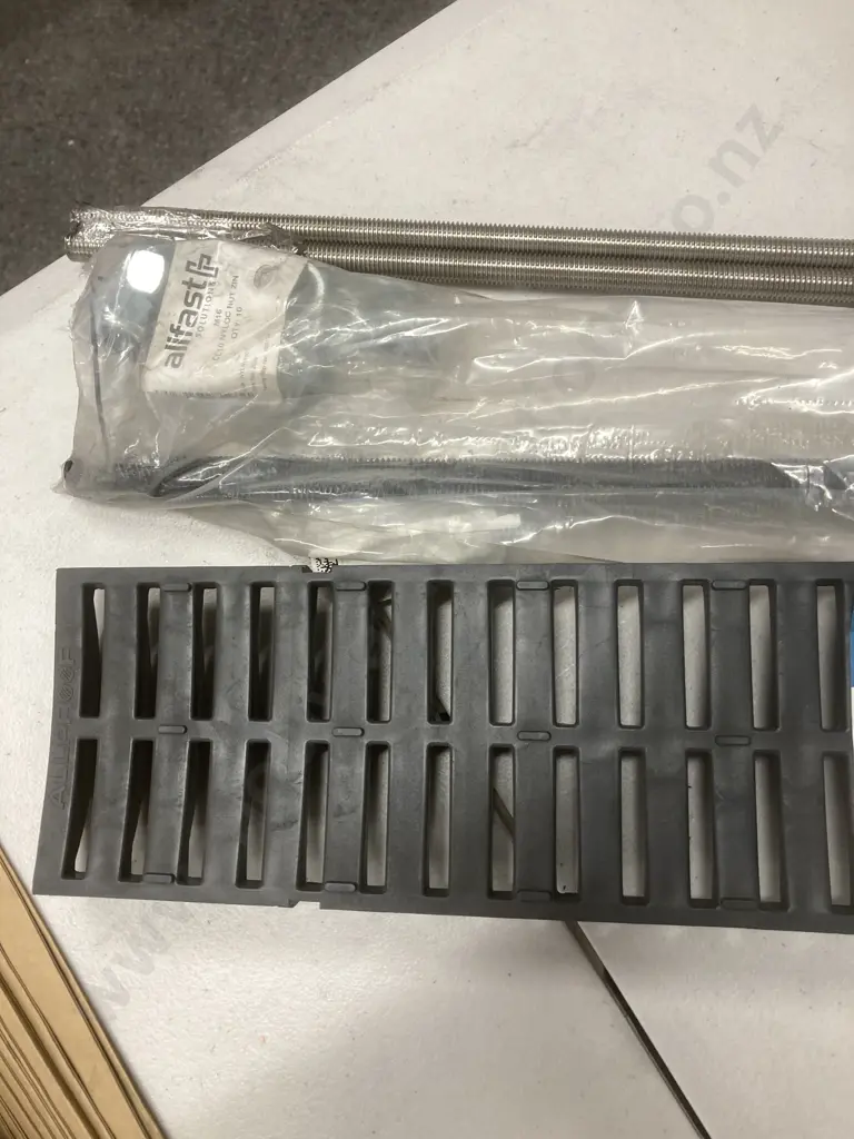 Assorted Threaded Rod & 1m Allproof Channel Grate Image 1++
