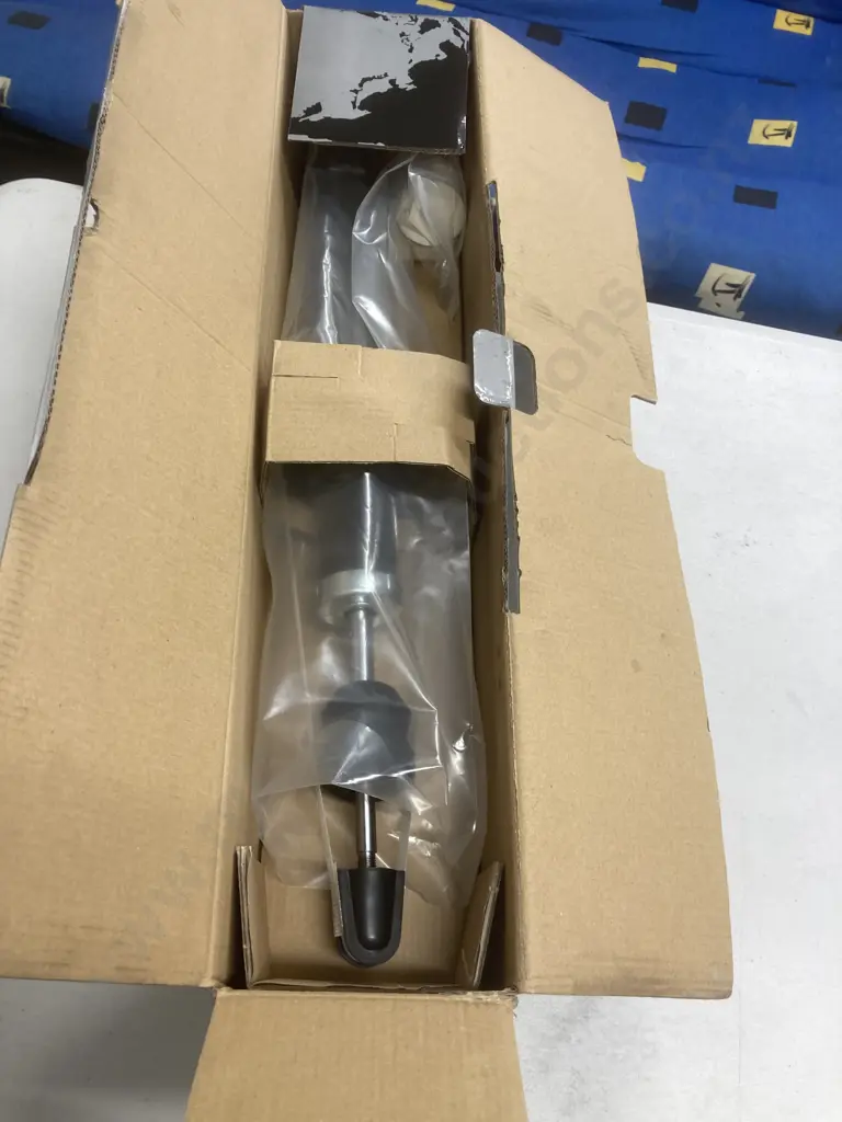 New Code9 Shockabsorber SAS-9450277 (Ford Falcon & Fairmont-F) Image 1++