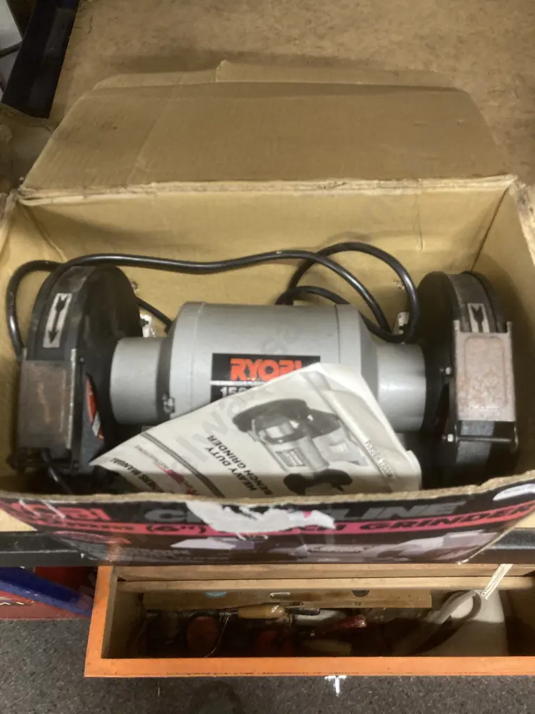 Ryobi CrafLline 150mm Bench Grinder With Manual Image 1++