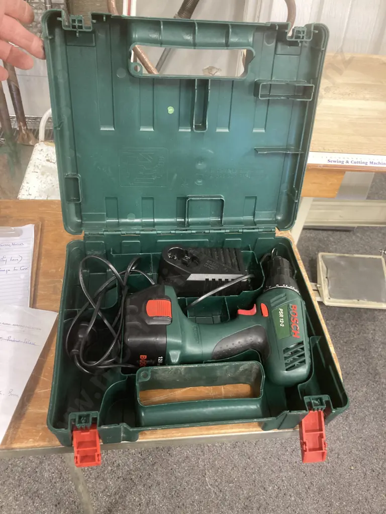 Bosch PSR 12-2 Cordless Drill, Battery & Charger In Case Image 1++